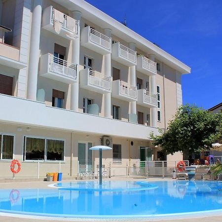 Hotel Bella Igea Bellaria-Igea Marina Bagian luar foto