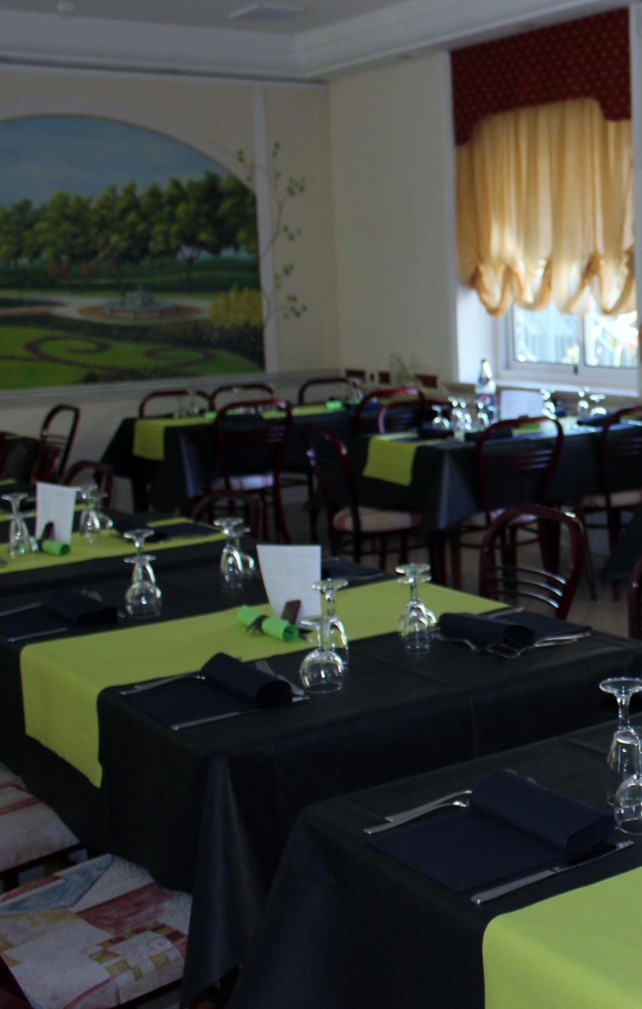 Hotel Bella Igea Bellaria-Igea Marina Bagian luar foto