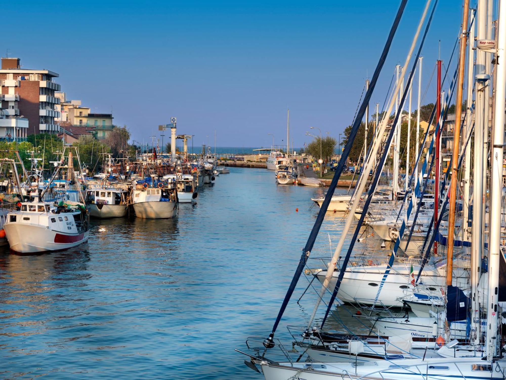 Hotel Bella Igea Bellaria-Igea Marina Bagian luar foto